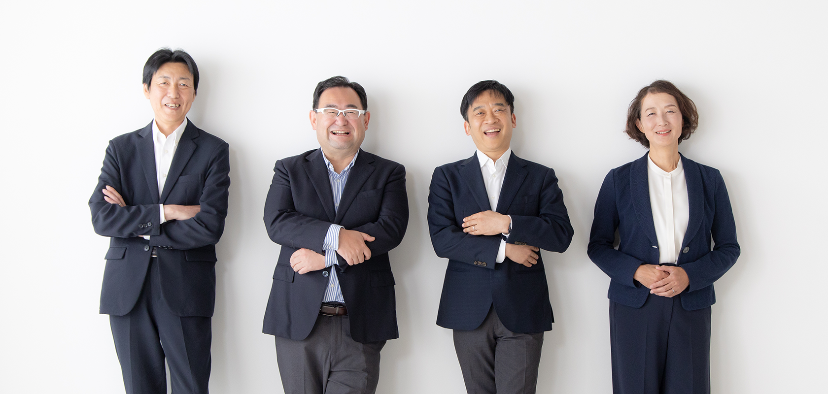 取締役集合写真