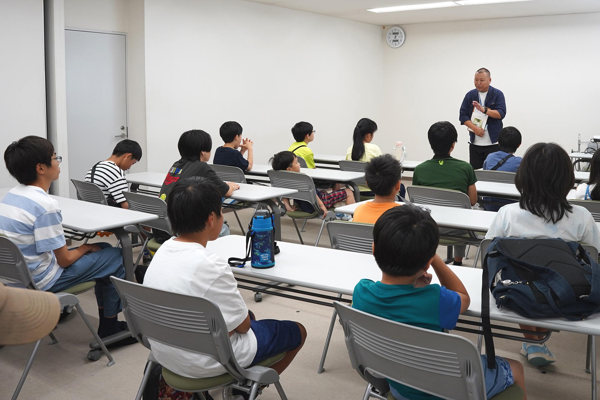 小中学生向け夏休み会社見学会 1