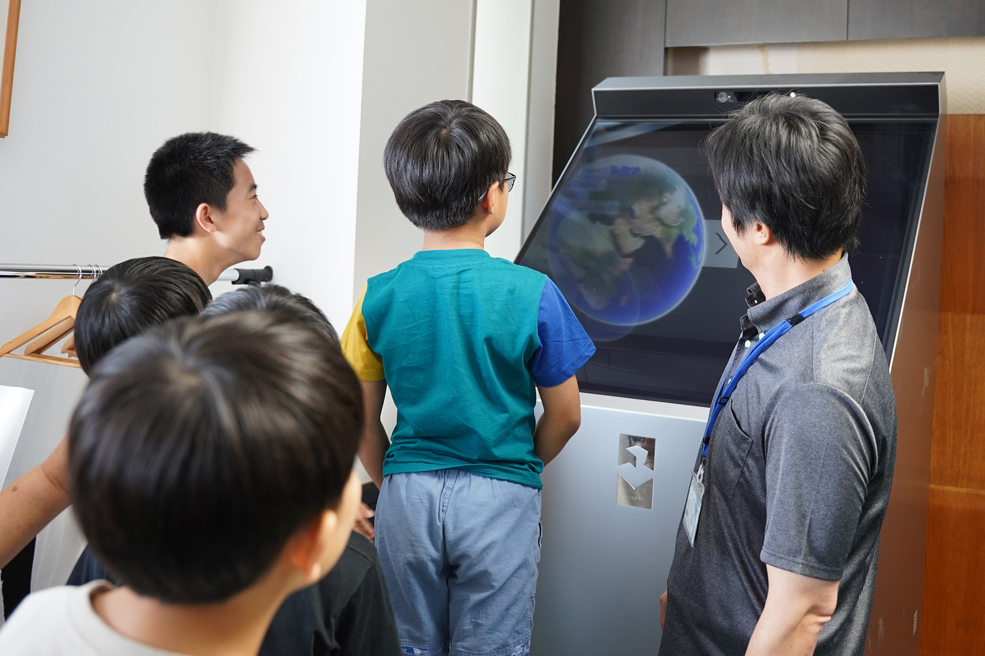 小中学生向け夏休み会社見学会 4