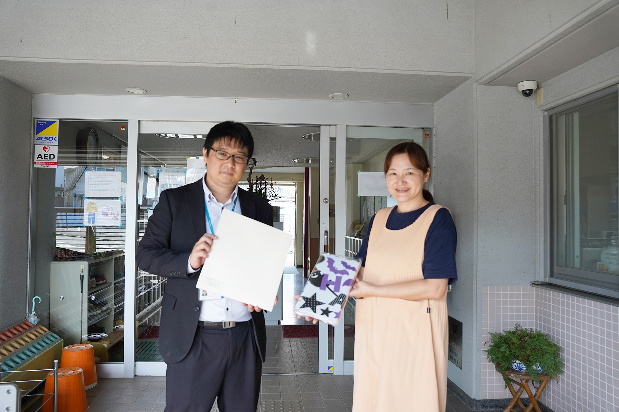 エコ画用紙帳寄贈 山本まごころ保育園